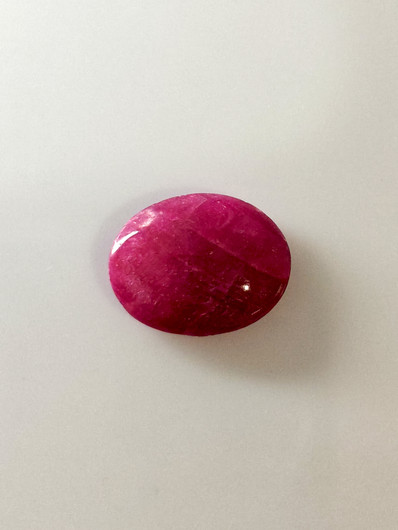 Luonnon safiiri 20,2ct väri käsitelty