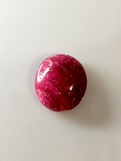 Luonnon safiiri 20,7ct väri käsitelty