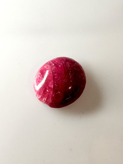 Luonnon safiiri 20,7ct väri käsitelty