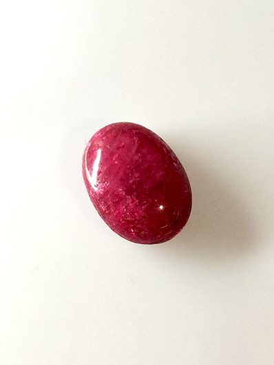 Luonnon safiiri 10,5ct väri käsitelty