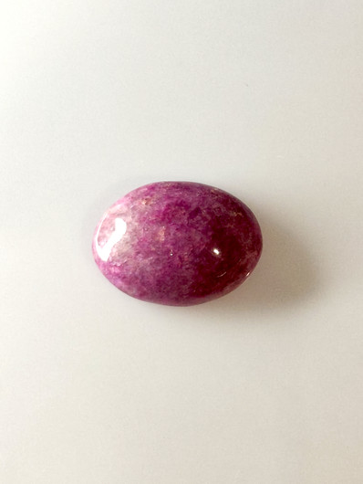 Luonnon safiiri 14,2ct väri käsitelty