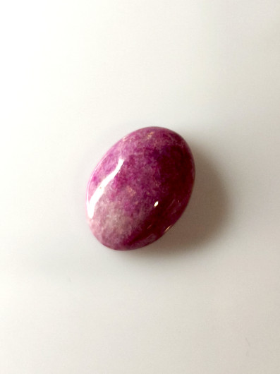 Luonnon safiiri 14,2ct väri käsitelty