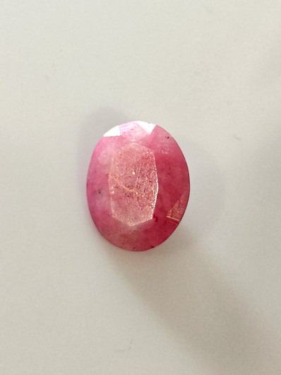 Luonnon safiiri 6,3ct väri käsitelty