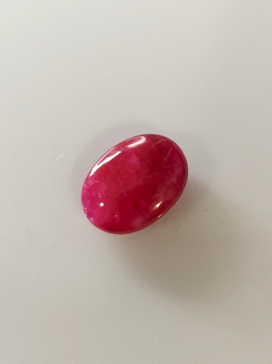 Luonnon safiiri 7,9ct väri käsitelty