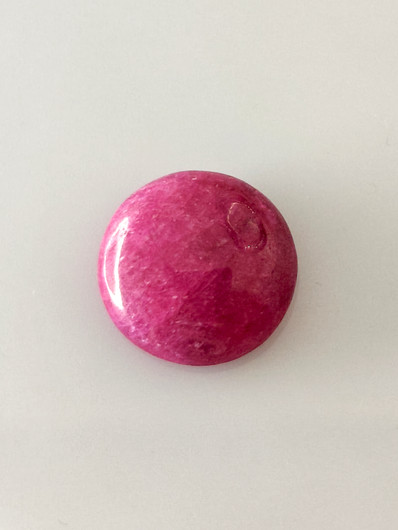 Luonnon safiiri 10,2ct väri käsitelty
