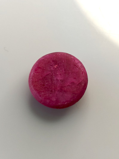Luonnon safiiri 10,2ct väri käsitelty