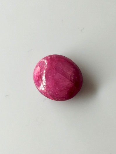 Luonnon safiiri 7,1ct väri käsitelty