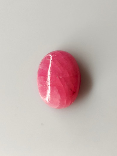 Luonnon safiiri 4,7ct väri käsitelty