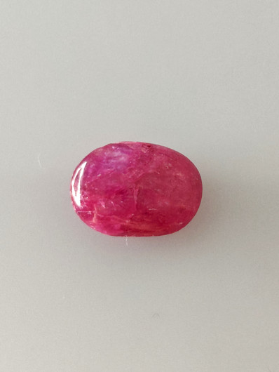 Luonnon safiiri 7,4ct väri käsitelty
