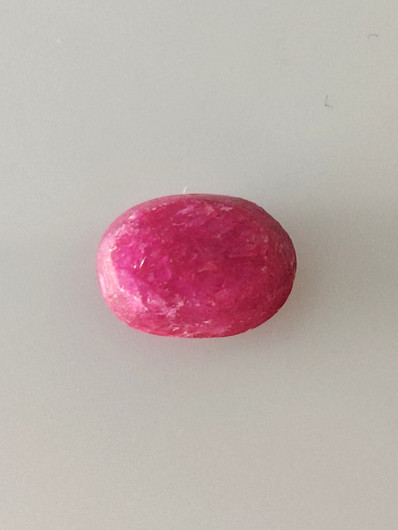 Luonnon safiiri 7,4ct väri käsitelty
