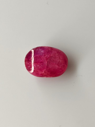 Luonnon safiiri 7,4ct väri käsitelty