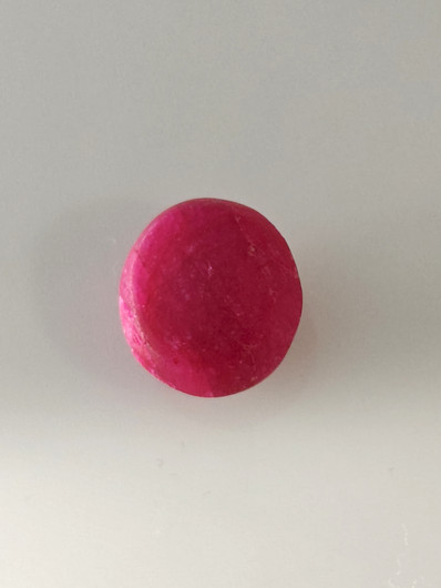 Luonnon safiiri 7,7ct väri käsitelty