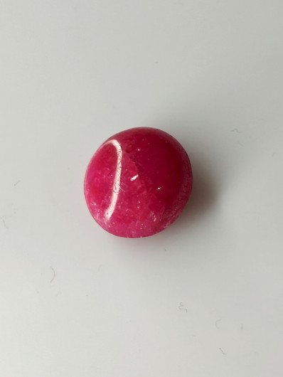 Luonnon safiiri 7,7ct väri käsitelty
