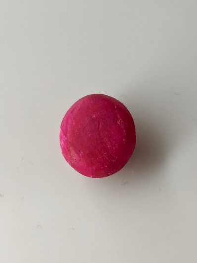 Luonnon safiiri 7,7ct väri käsitelty