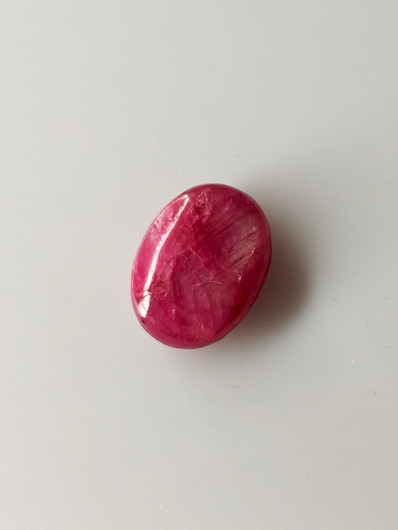 Luonnon safiiri 4,6ct väri käsitelty