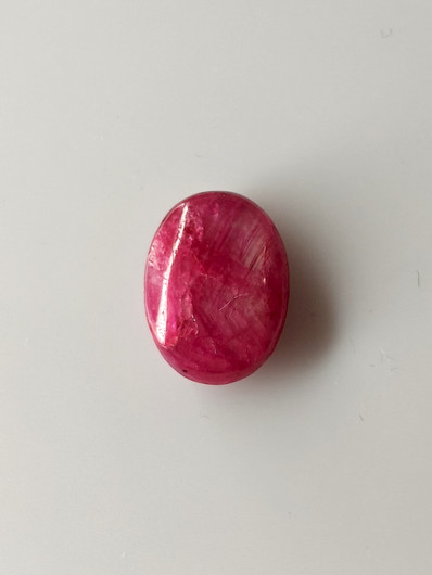Luonnon safiiri 4,6ct väri käsitelty