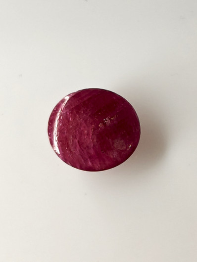 Luonnon safiiri 4,8ct väri käsitelty