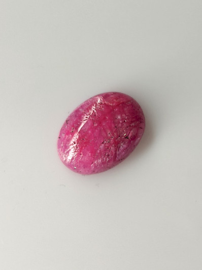 Luonnon safiiri 4ct väri käsitelty