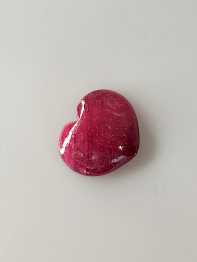 Luonnon safiiri 2,9ct väri käsitelty
