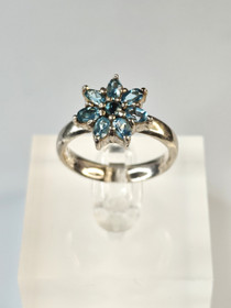 Vintage silver ring with topaz gemstones (size:18mm 56-57 EU)