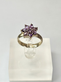 Vintage silver ring with amethyst gemstones (size:18mm 56-57 EU)
