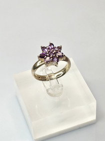 Vintage silver ring with amethyst gemstones (size:18mm 56-57 EU)