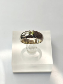 Vintage silver ring with peridot gemstone (size:17,5mm 55 EU)