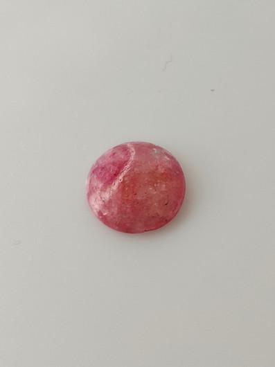 Luonnon safiiri 2,3ct väri käsitelty
