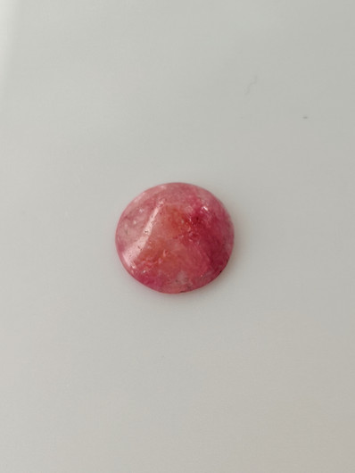 Luonnon safiiri 2,3ct väri käsitelty