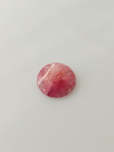 Luonnon safiiri 2,3ct väri käsitelty