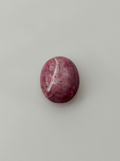Luonnon safiiri 3,7ct väri käsitelty