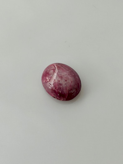 Luonnon safiiri 3,7ct väri käsitelty