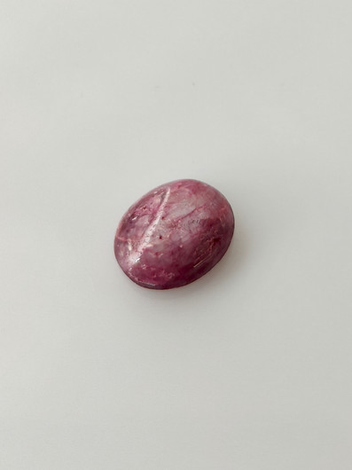 Luonnon safiiri 3,7ct väri käsitelty