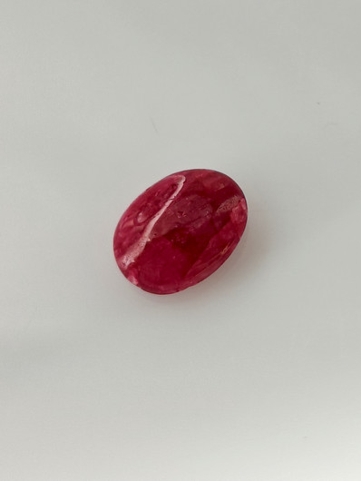 Luonnon safiiri 3,6ct väri käsitelty