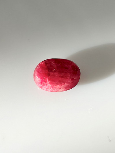 Luonnon safiiri 3,6ct väri käsitelty