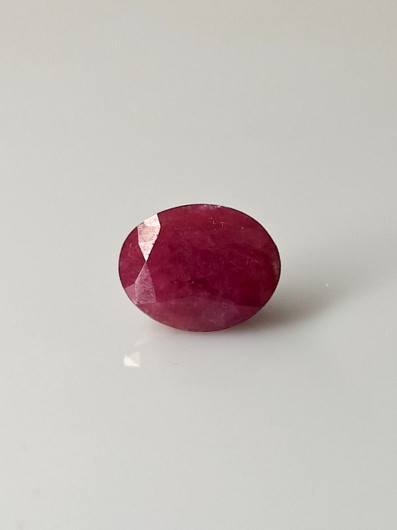 Luonnon safiiri 2,3ct väri käsitelty