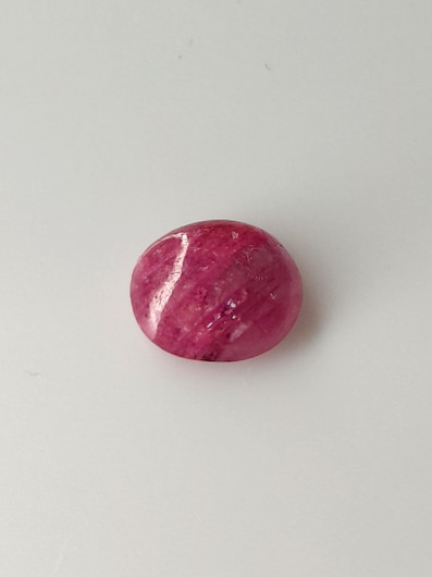 Luonnon safiiri 2,1ct väri käsitelty