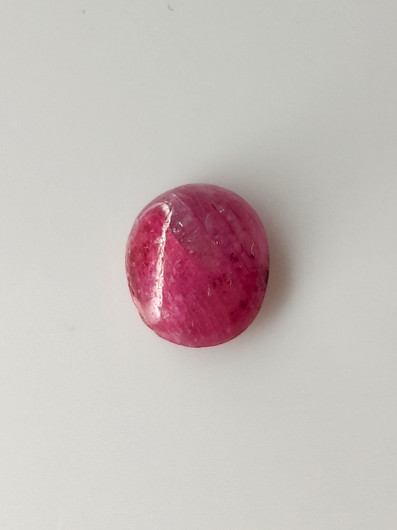 Luonnon safiiri 2,1ct väri käsitelty