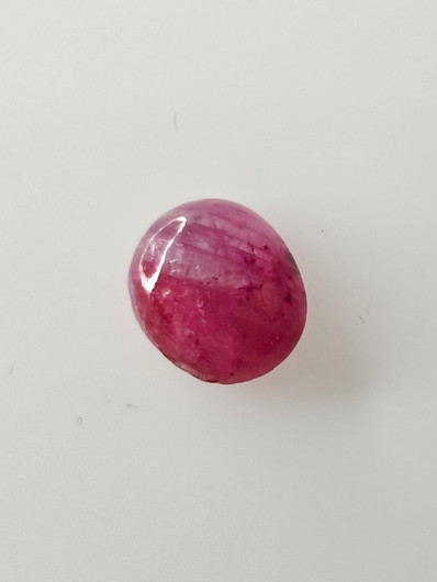 Luonnon safiiri 2,1ct väri käsitelty