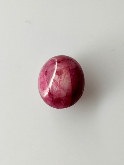 Luonnon safiiri 3,8ct väri käsitelty