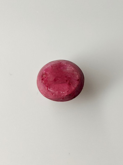 Luonnon safiiri 3,8ct väri käsitelty