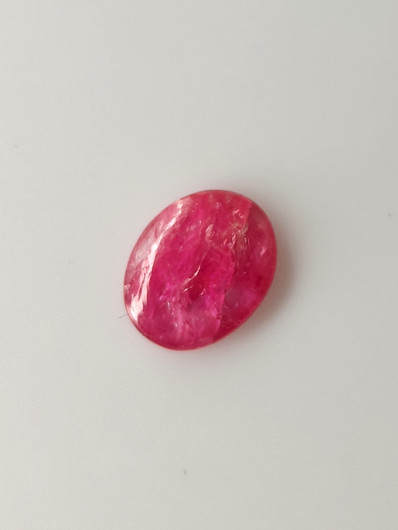 Luonnon safiiri 1,3ct väri käsitelty