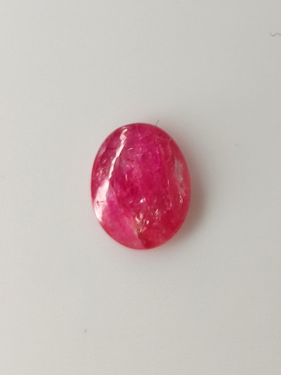 Luonnon safiiri 1,3ct väri käsitelty