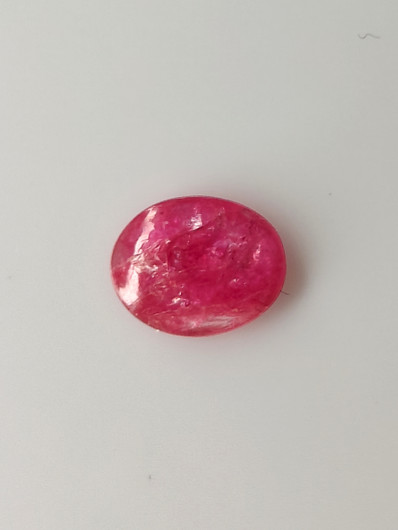 Luonnon safiiri 1,3ct väri käsitelty