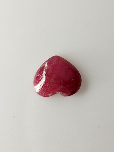 Luonnon safiiri 2,5ct väri käsitelty