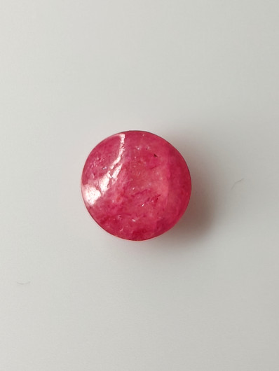 Luonnon safiiri 2,5ct väri käsitelty