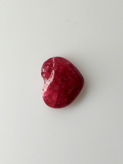 Luonnon safiiri 1,5ct  väri käsitelty