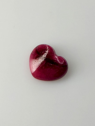 Luonnon safiiri 1,5ct väri käsitelty