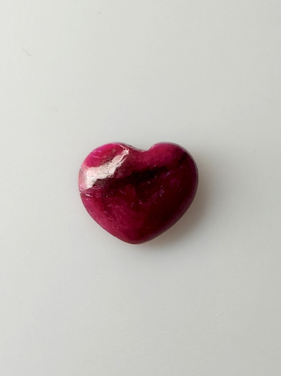 Luonnon safiiri 1,5ct väri käsitelty