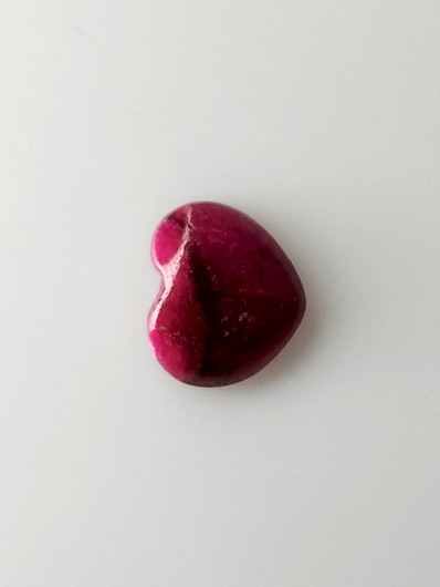 Luonnon safiiri 1,5ct väri käsitelty